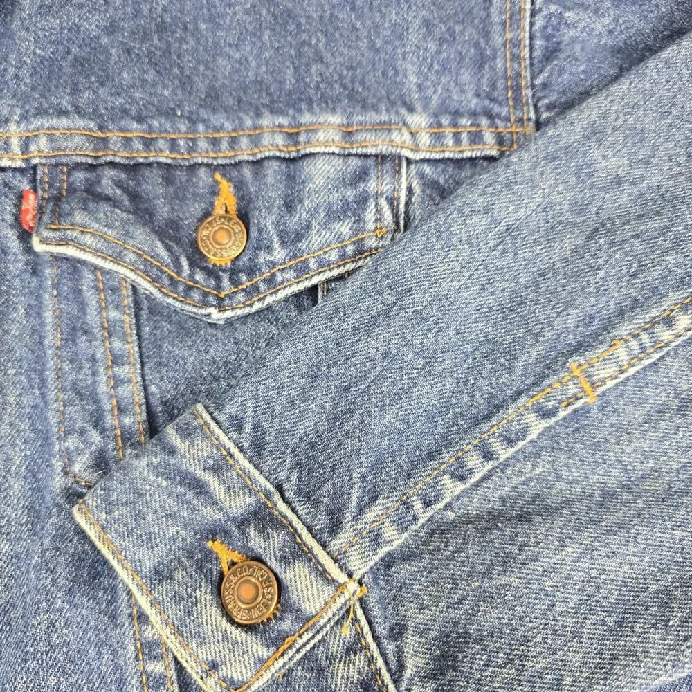 Vtg 70s 80s Levi's Denim Trucker Jacket USA Mens Medium Dark Wash 70507 0218